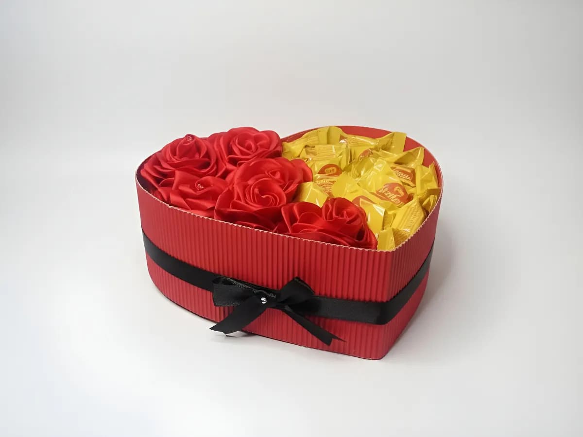 Corazón rosas eternas - Imagen 3